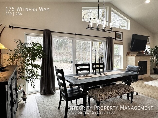 Building Photo - 175 Witness Wy