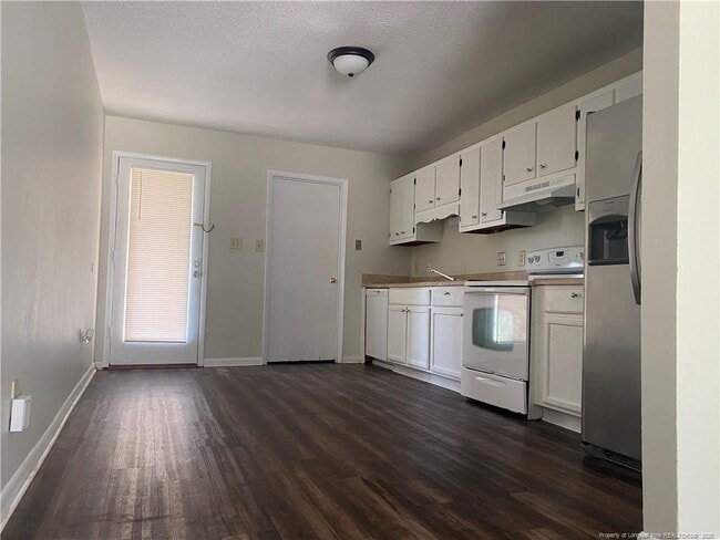 Building Photo - 6429 Rockford Dr