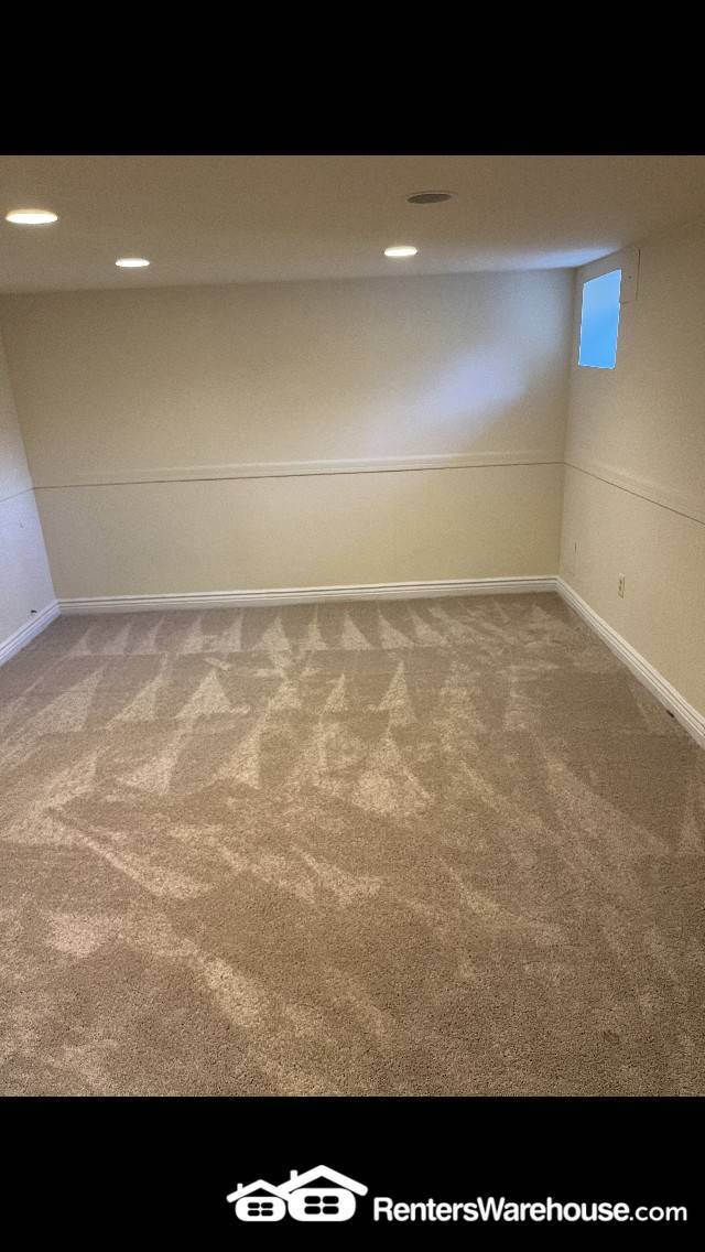 Building Photo - 10 Enjay Ave