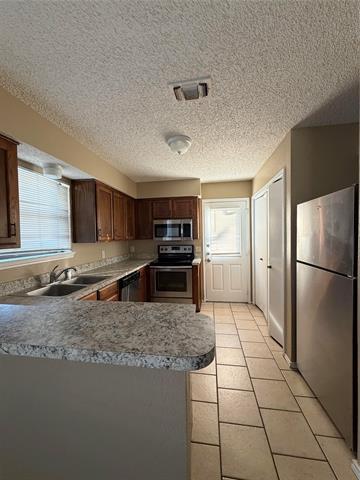 Building Photo - 2530 Indigo Ln