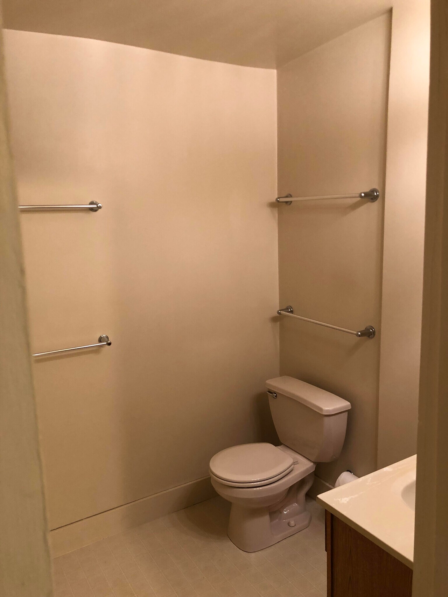 Building Photo - 115 Market St