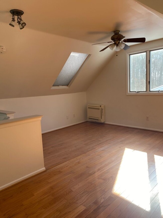 Building Photo - House for Rent in Kennett Square