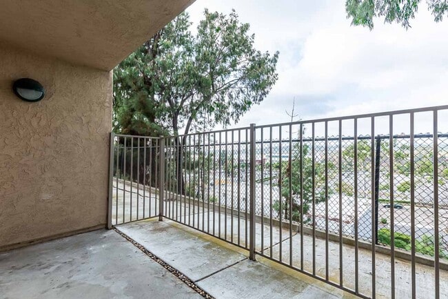 Building Photo - 2336 Hosp Way