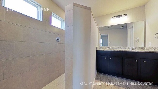 Building Photo - 31660 Bard Ln