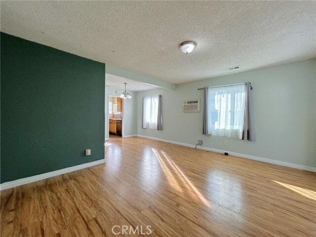 Building Photo - 235 E 43rd St