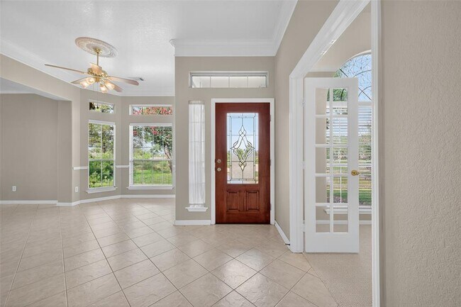 Building Photo - 7914 Loyel Pointe Dr