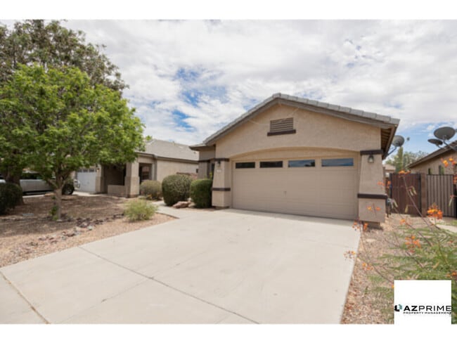 Building Photo - Settle Into This Warm And Welcoming 3/2 Home In Maricopa's Cobblestone Farms, Offering Comfort, Spac
