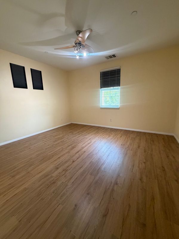 Building Photo - 13290 Murano Ave