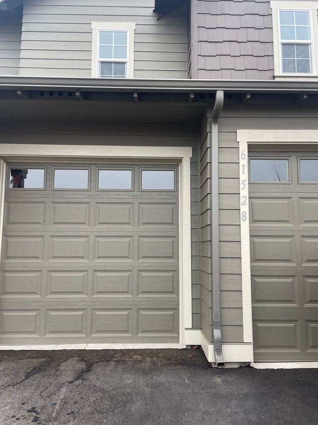 Building Photo - Duplex in Farmington Village