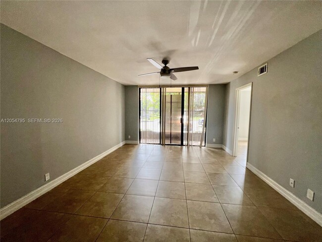 Building Photo - 5801 Riverside Dr