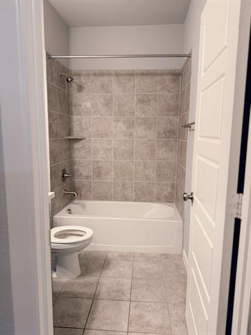 Building Photo - 4716 Bluffview Dr