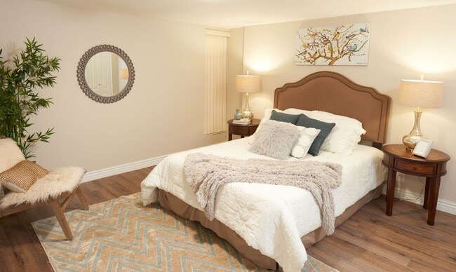 Interior Photo - Rachel Manor