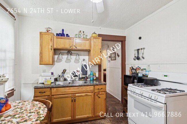 Building Photo - 2654 N 24th St