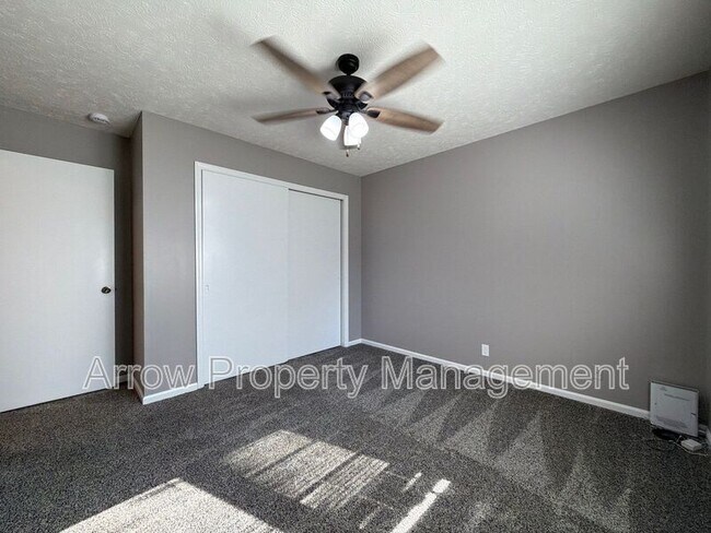 Building Photo - 4441 N 67th St