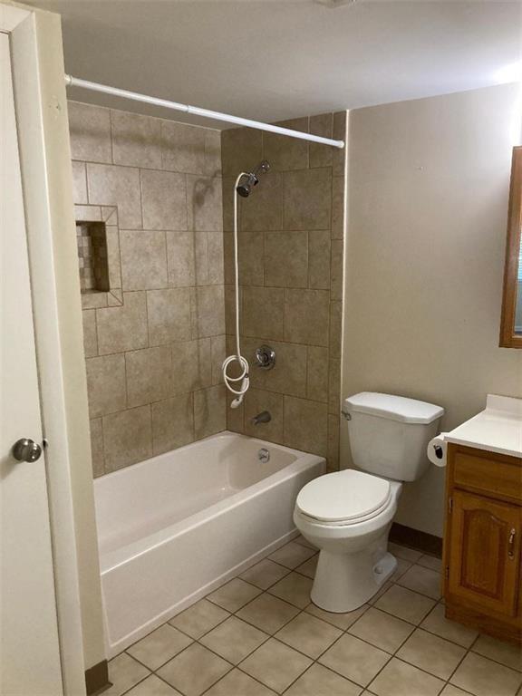 Building Photo - 1143 Hartford Ave