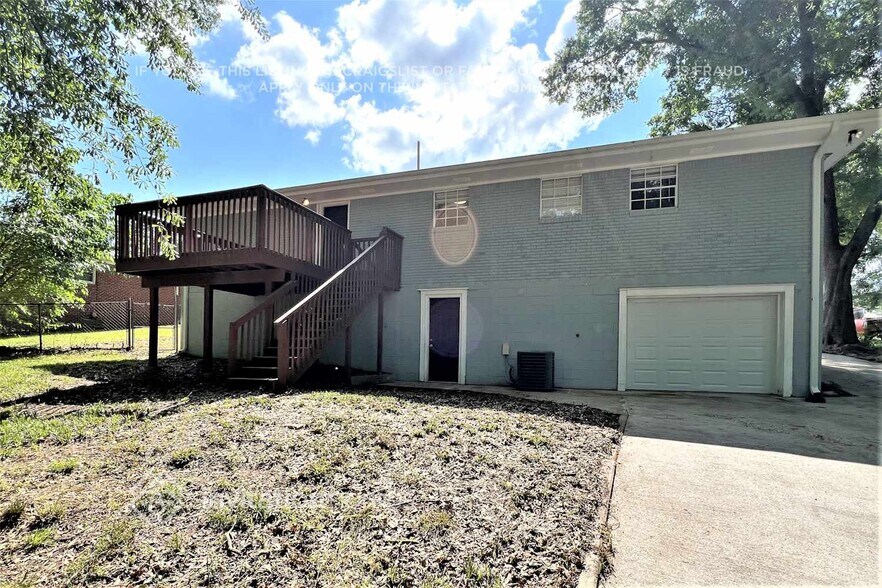 Building Photo - 1555 Mountain View Cir NW