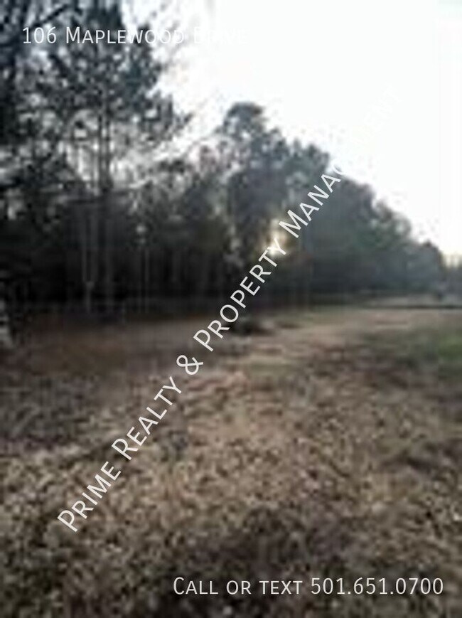 Building Photo - 106 Maplewood Dr