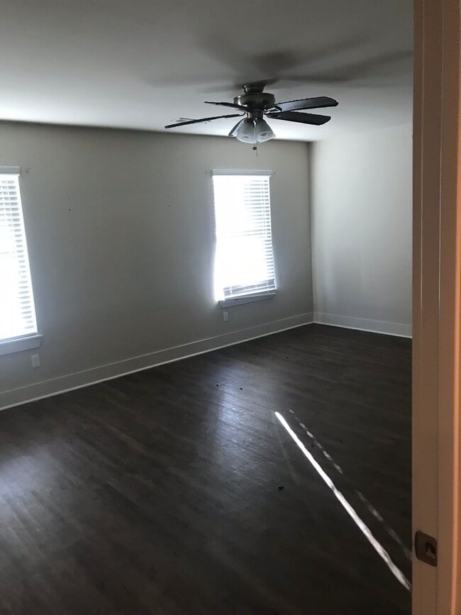 Building Photo - Stunning South Fayetteville Dwelling