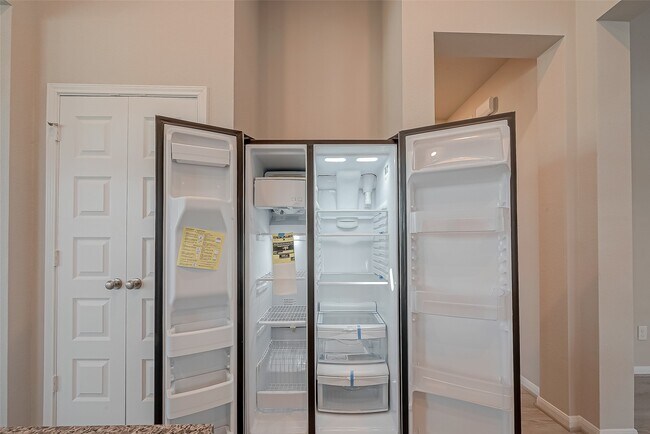 Building Photo - 1091 Lilly Ln