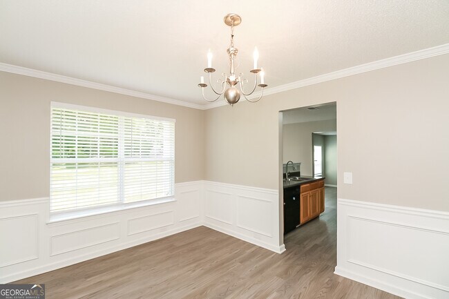 Building Photo - 6462 Dekeon Dr