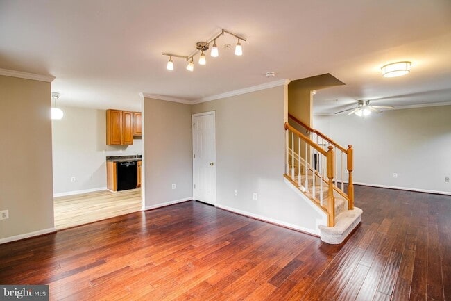 Building Photo - 2035 Astilbe Way