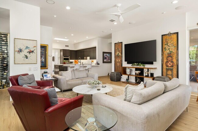 Building Photo - 79120 Fox