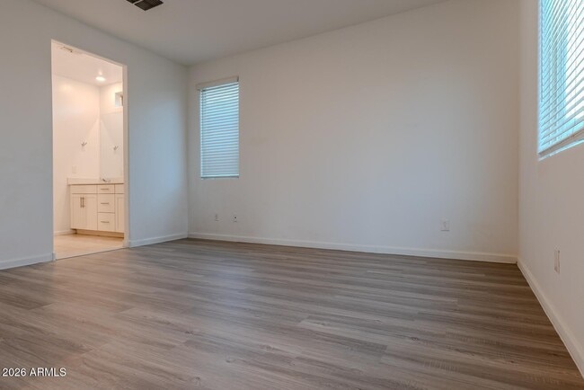 Building Photo - 9210 W Willow Bend Ln