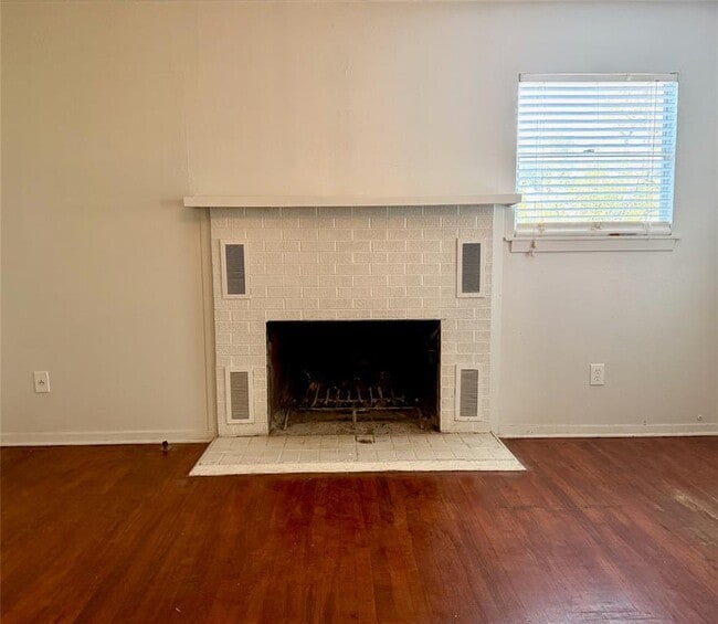 Building Photo - 17501 Ranch to Market Rd 150