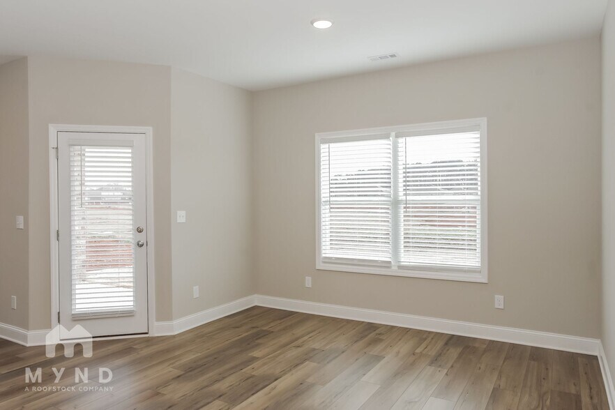 Building Photo - 229 Jerrie Lynn Blvd