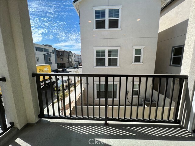 Building Photo - 2539 Dorris St
