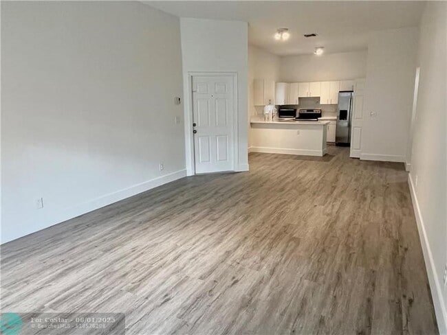 Building Photo - 16220 Emerald Cove Rd