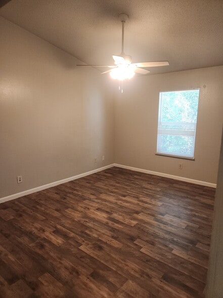 Primary Bedroom - 2303 W Michigan Ave