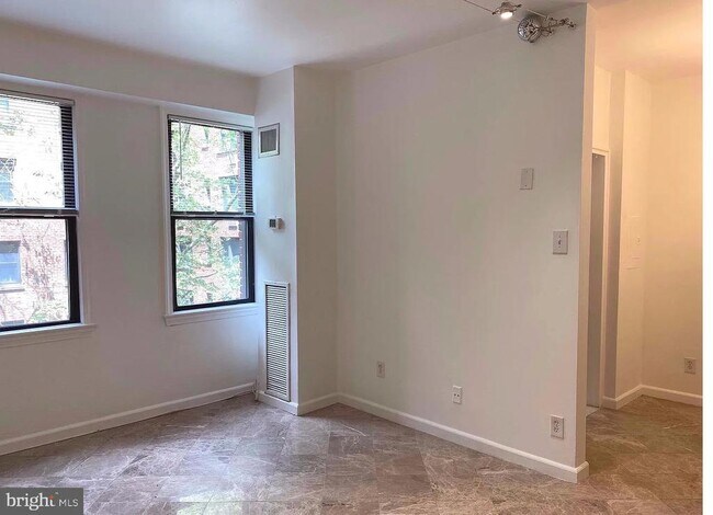 Building Photo - 2515 K St NW