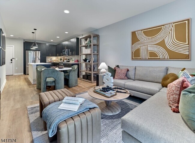 Building Photo - 51 Okner Pkwy