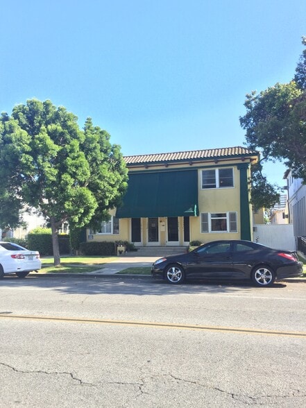 Building Photo - 1902 E 3rd St
