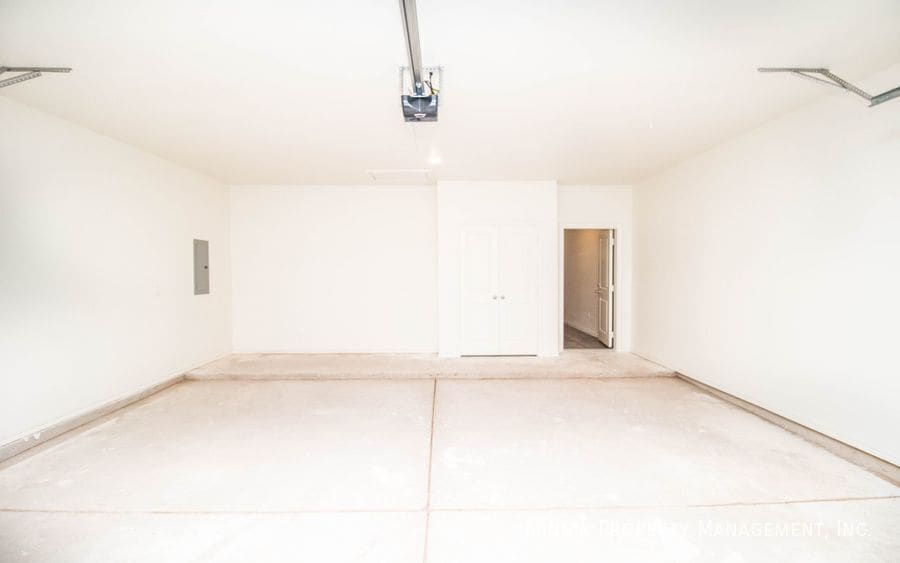 Building Photo - 6908 21st St