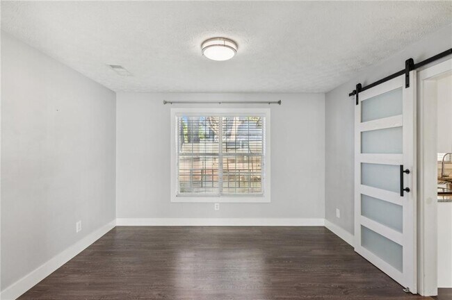 Building Photo - 2275 Eagle Pointe Ct NW