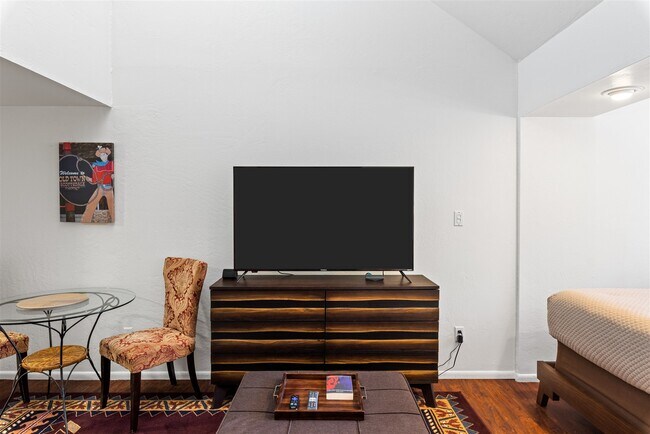 Building Photo - 4165 N Craftsman Ct