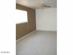 Building Photo - 9632 Montwood Dr