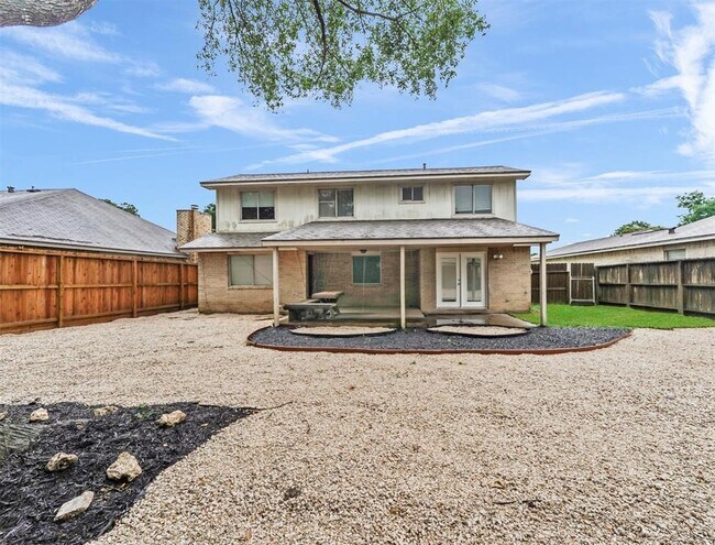Building Photo - 23227 Timberbrook Dr