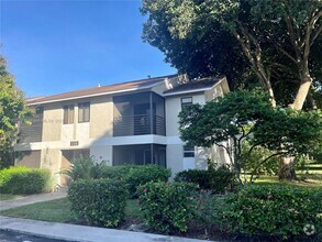Building Photo - 114 Gardens Dr