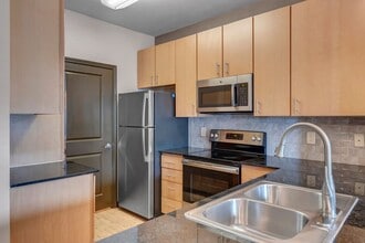 Building Photo - The District Universal Boulevard Apartments