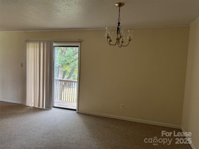 Building Photo - 1237 15th Ave NW