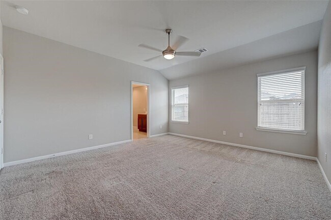 Building Photo - 2206 Mirror Ridge Ct
