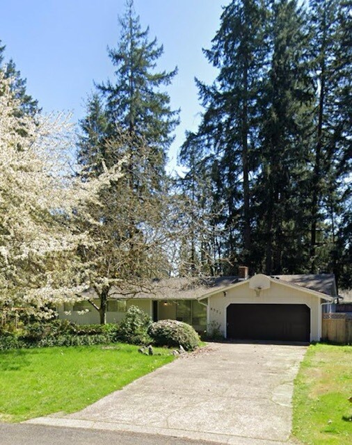 Building Photo - 8521 37th Ct SE