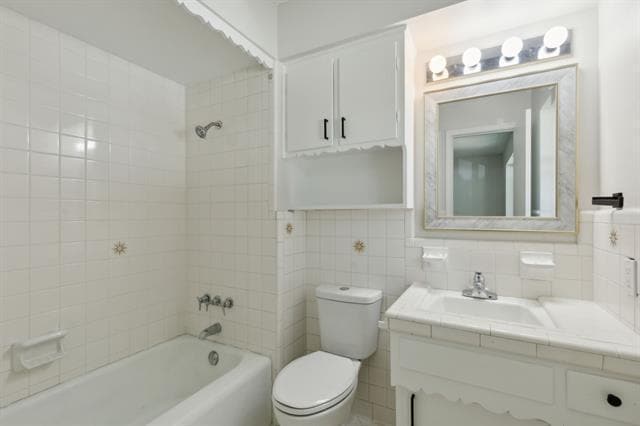 Building Photo - 6701 Del Norte Ln