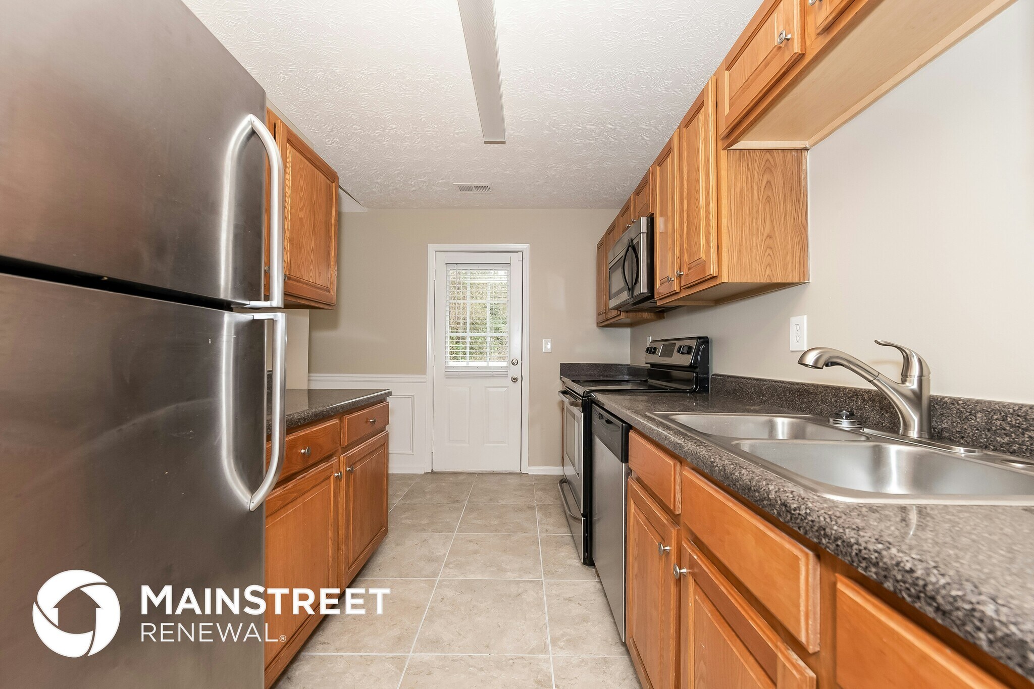 Building Photo - 2091 Dylan Ct