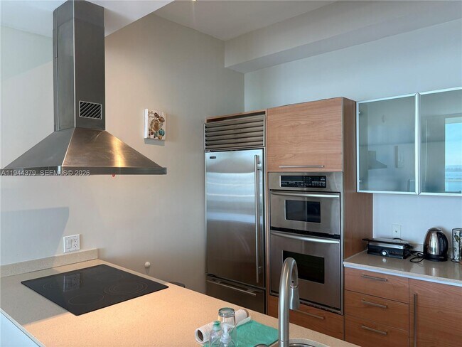 Building Photo - 218 SE 14th St