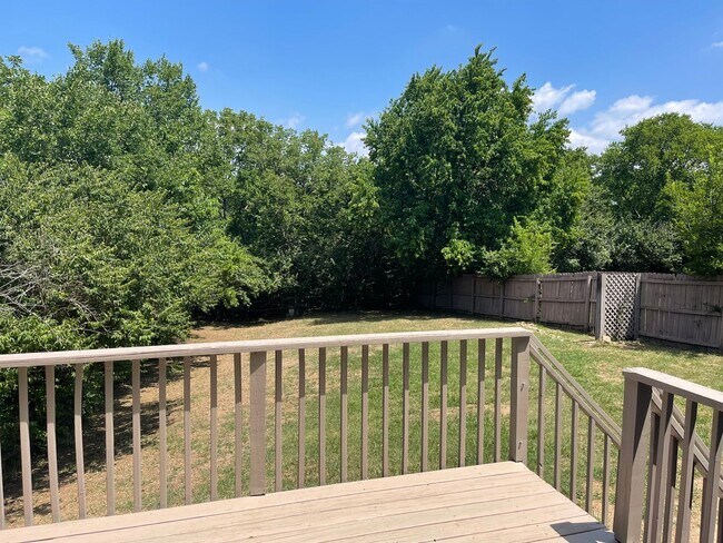 Building Photo - Single Family Home West Nashville Croleywood