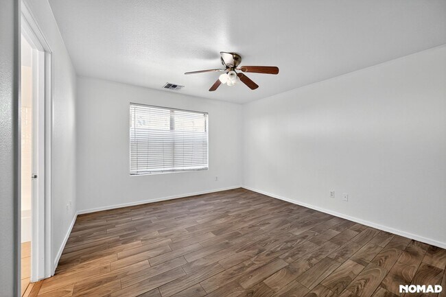 Building Photo - 2230 N 94th Ln